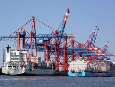 The Ultimate Guide to Building Reliable Passive Income with ETFs and Dividend Stocks